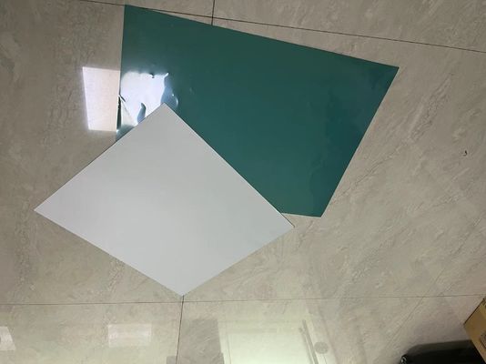 800-850 एनएम स्पेक्ट्रम स्कोप और 100,000 इंप्रेशन रन लंबाई के साथ पर्यावरण के अनुकूल प्रक्रिया रहित सीटीपी प्रिंटिंग प्लेट
