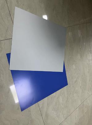 24 महीने की गारंटी और 5-30 डिग्री पर सूखी भंडारण के लिए 350000 इंप्रेशन बिना बेक किए गए डबल लेयर सीटीपी प्लेट