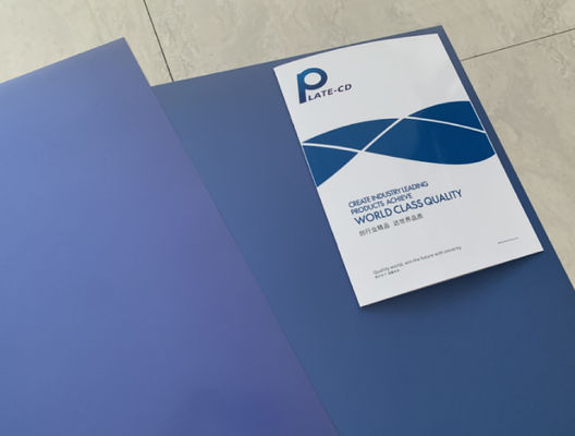 110-130 MJ/cm² एक्सपोज़र ऊर्जा और 1680*1480mm अधिकतम उत्पादन आकार के साथ अनुकूलन योग्य आकार थर्मल CTP प्लेट